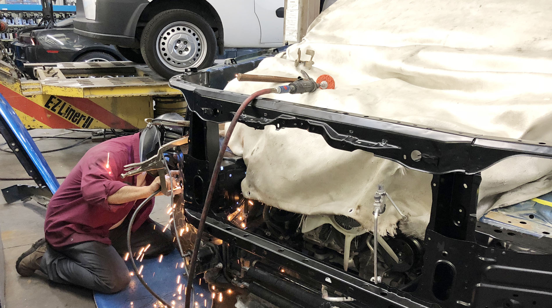 2093frame-&-unibody-repair.jpg