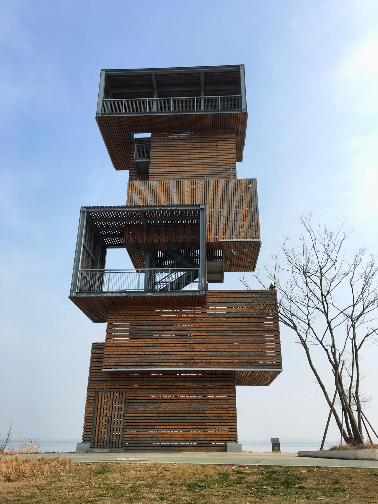 60083brown-high-rise-building-2362030.jpg