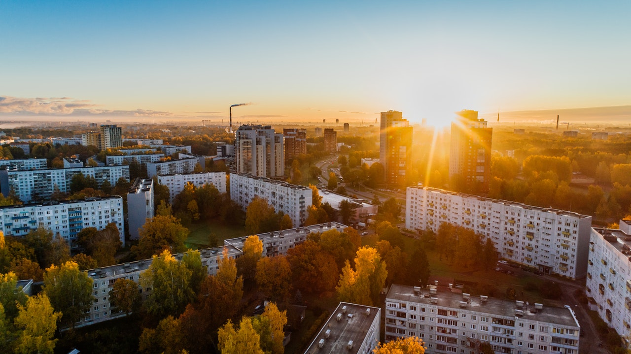 94592aerial-view-of-white-concrete-buildings-during-golden-hours-681368.jpg